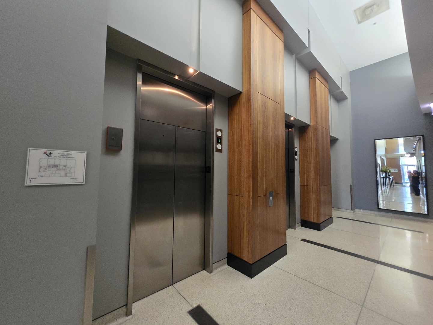 100 E 14th Street 2703