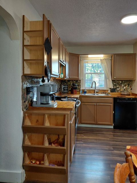 Tiny photo for 1335 Old Highway 51 Highway, Anna, IL 62906 (MLS # 12629596)