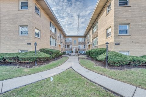 Tiny photo for 5501 W Edmunds Street #1C, Chicago, IL 60630 (MLS # 12598028)