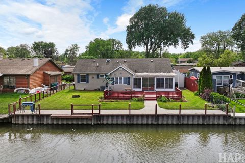 Tiny photo for 707 Kingston Boulevard, McHenry, IL 60050 (MLS # 12652385)