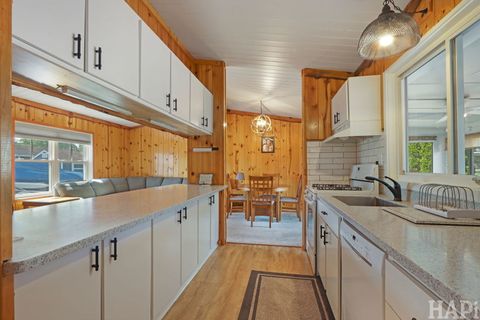 Tiny photo for 707 Kingston Boulevard, McHenry, IL 60050 (MLS # 12652385)