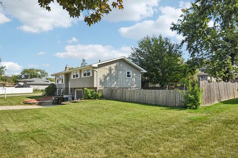Tiny photo for 16740 Forest Avenue, Oak Forest, IL 60452 (MLS # 12499510)
