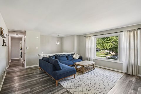 Tiny photo for 16740 Forest Avenue, Oak Forest, IL 60452 (MLS # 12499510)