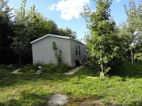 Tiny photo for 18250 Malvern Road, Morrison, IL 61270 (MLS # 12467310)