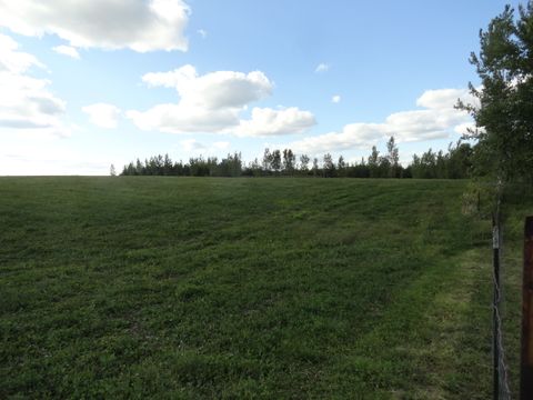 Tiny photo for 18250 Malvern Road, Morrison, IL 61270 (MLS # 12467310)