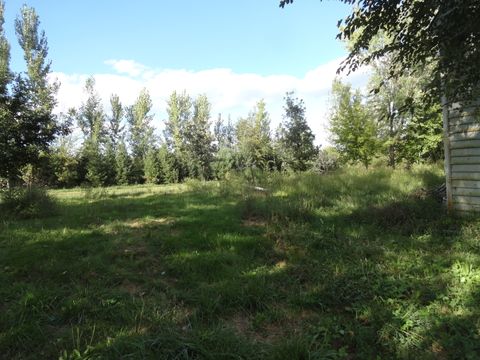 Tiny photo for 18250 Malvern Road, Morrison, IL 61270 (MLS # 12467310)