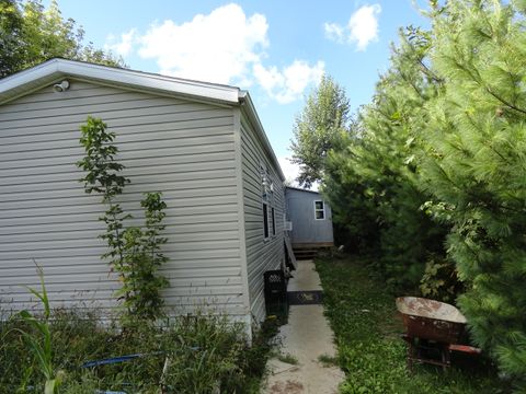 Tiny photo for 18250 Malvern Road, Morrison, IL 61270 (MLS # 12467310)