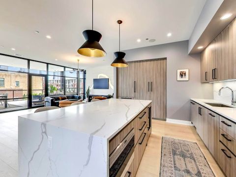 Tiny photo for 6 N Carpenter Street #5B, Chicago, IL 60607 (MLS # 12479577)