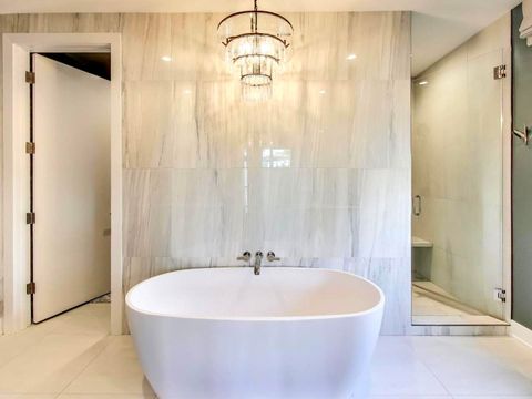 Tiny photo for 6 N Carpenter Street #5B, Chicago, IL 60607 (MLS # 12479577)