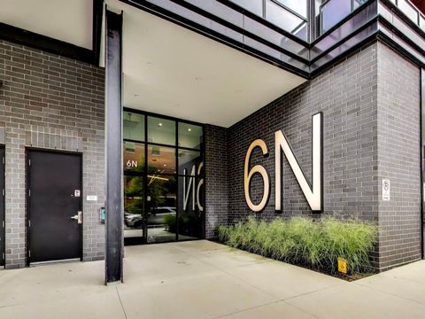 Tiny photo for 6 N Carpenter Street #5B, Chicago, IL 60607 (MLS # 12479577)