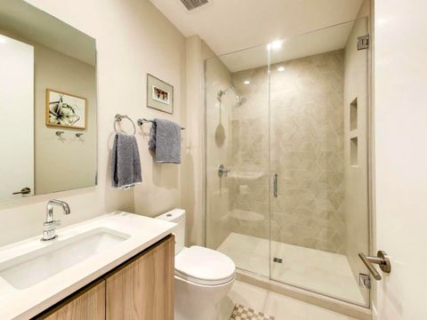 Tiny photo for 6 N Carpenter Street #5B, Chicago, IL 60607 (MLS # 12479577)