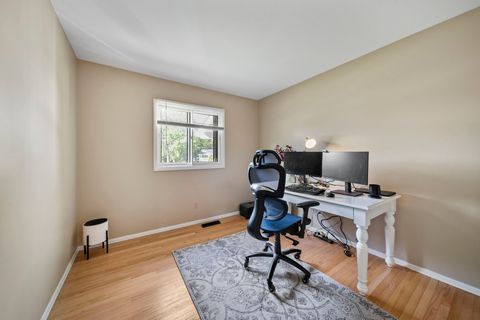 Tiny photo for 764 Lancaster Court, Crystal Lake, IL 60014 (MLS # 12478024)