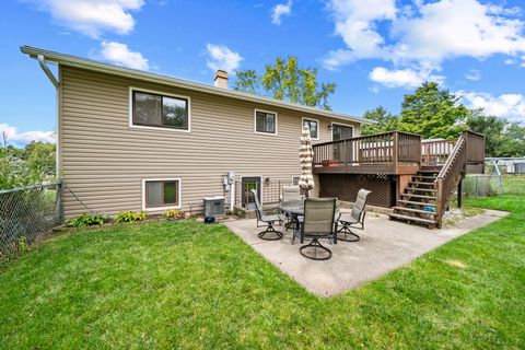 Tiny photo for 764 Lancaster Court, Crystal Lake, IL 60014 (MLS # 12478024)