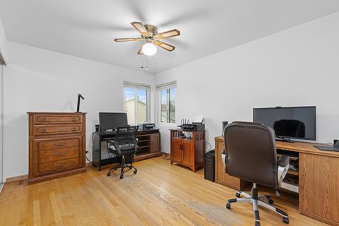 Tiny photo for 1012 Sussex Drive, Northbrook, IL 60062 (MLS # 12437963)