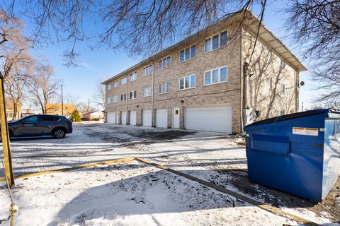 Tiny photo for 5242 W 79th Street #3D, Burbank, IL 60459 (MLS # 12547906)