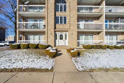 Tiny photo for 5242 W 79th Street #3D, Burbank, IL 60459 (MLS # 12547906)