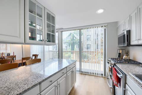 Tiny photo for 5472 S Dorchester Avenue, Chicago, IL 60615 (MLS # 12744089)