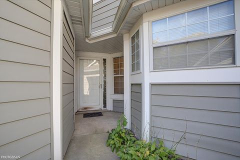 Tiny photo for Buffalo Grove, IL 60089 (MLS # 12511640)