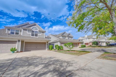 Tiny photo for Buffalo Grove, IL 60089 (MLS # 12511640)