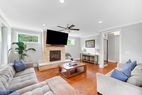 Tiny photo for 5622 Belmont Road, Downers Grove, IL 60516 (MLS # 12486173)