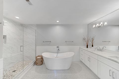 Tiny photo for 5622 Belmont Road, Downers Grove, IL 60516 (MLS # 12486173)