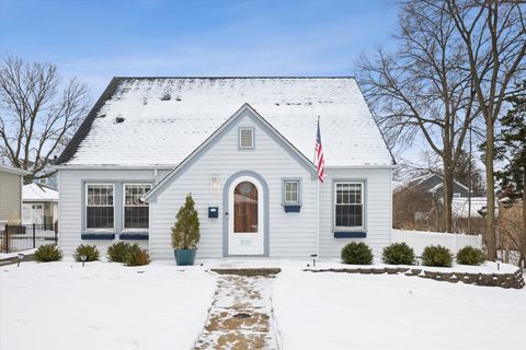 839 Birch Avenue Downers Grove IL 60515