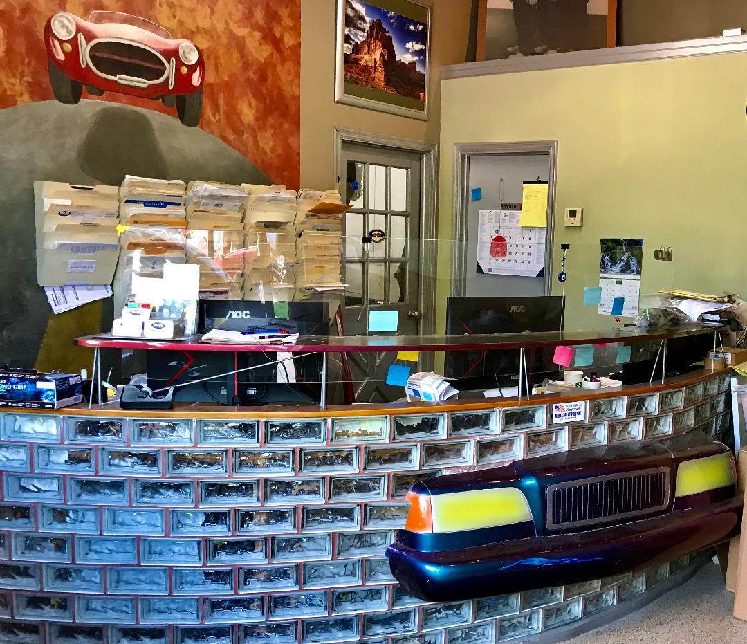 6652 N Western Avenue