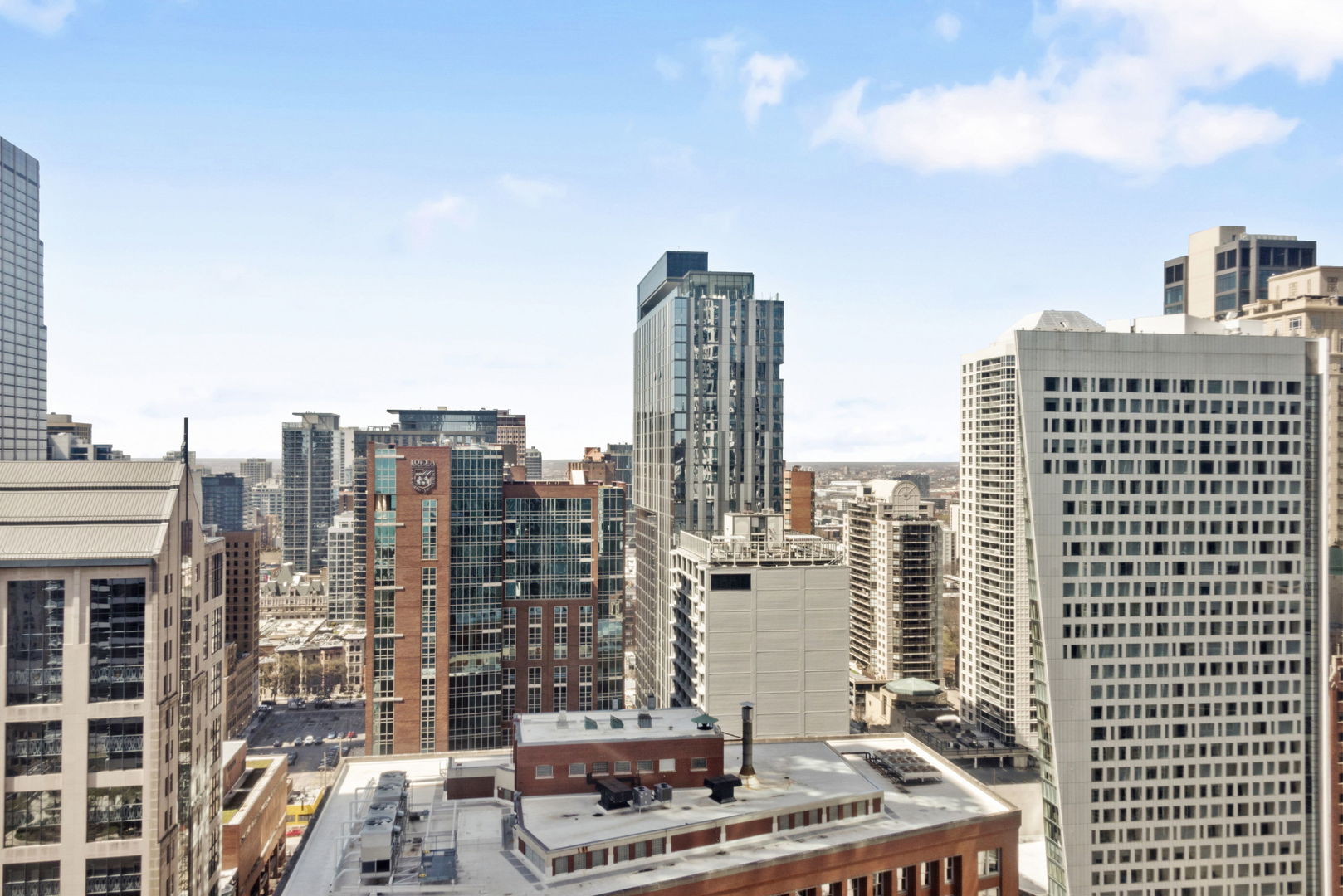 111 E Chestnut Street 31J