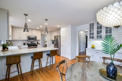 Tiny photo for 1687 Sauk Drive, Batavia, IL 60510 (MLS # 12511356)