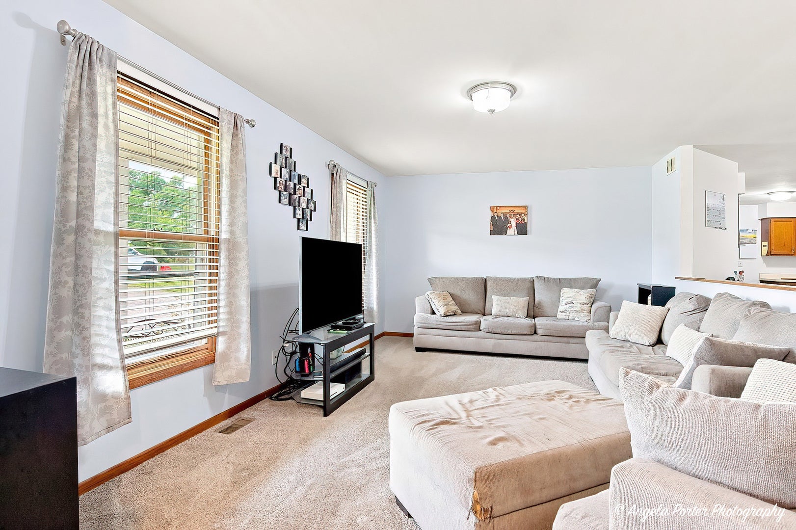 24878 W Highwoods Drive
