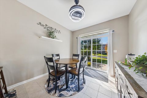 Tiny photo for 208 Belle Vue Court #A, Sugar Grove, IL 60554 (MLS # 12493649)