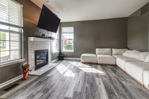 Tiny photo for 220 St James Parkway #A, Sugar Grove, IL 60554 (MLS # 12505485)