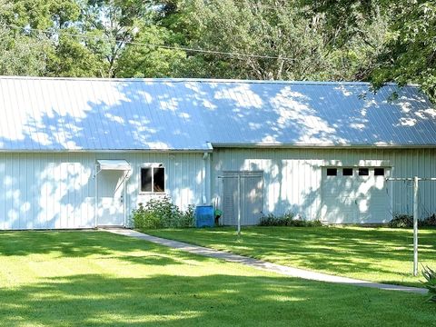 Tiny photo for 512 N Franklin Avenue, Polo, IL 61064 (MLS # 12456187)