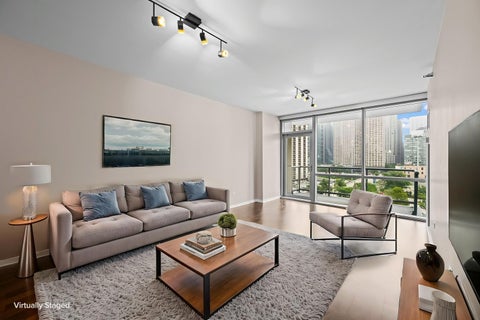 Tiny photo for 123 S Green Street #604B, Chicago, IL 60607 (MLS # 12749251)