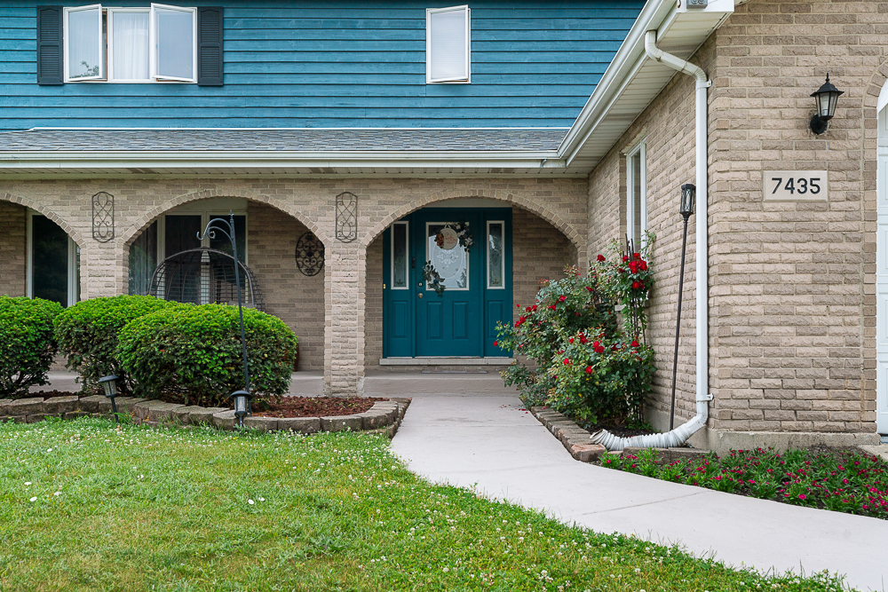 7435 W 157th Street