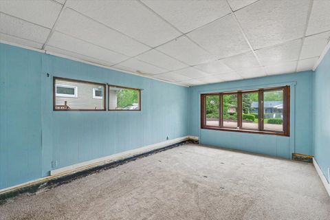 Tiny photo for 1916 Edison Street, Danville, IL 61832 (MLS # 12633393)