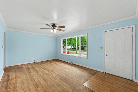Tiny photo for 1916 Edison Street, Danville, IL 61832 (MLS # 12633393)