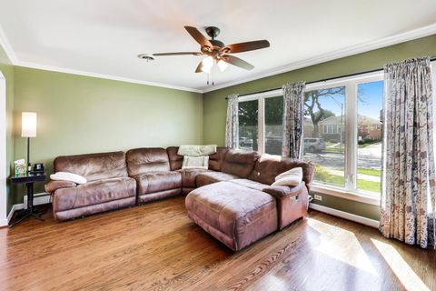 Tiny photo for 4953 N Normandy Avenue, Chicago, IL 60656 (MLS # 12629325)