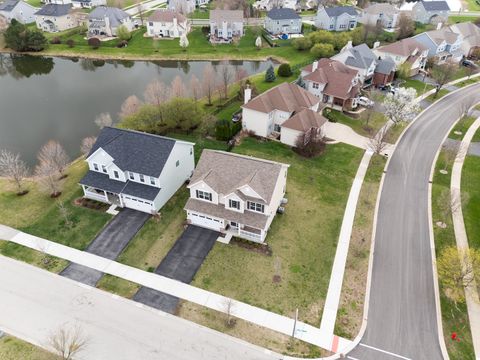 Tiny photo for 12404 S Blue Water Parkway, Plainfield, IL 60585 (MLS # 12618329)