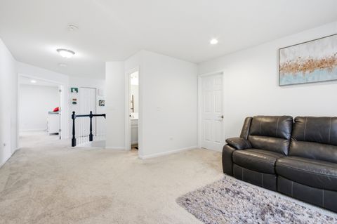 Tiny photo for 12404 S Blue Water Parkway, Plainfield, IL 60585 (MLS # 12618329)