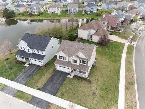 Tiny photo for 12404 S Blue Water Parkway, Plainfield, IL 60585 (MLS # 12618329)