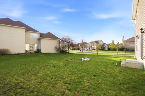 Tiny photo for 12404 S Blue Water Parkway, Plainfield, IL 60585 (MLS # 12618329)