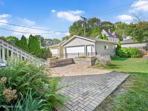 Tiny photo for 54 N Ashland Avenue, La Grange, IL 60525 (MLS # 12460620)