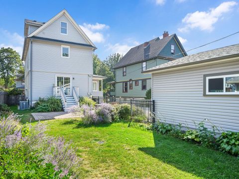 Tiny photo for 54 N Ashland Avenue, La Grange, IL 60525 (MLS # 12460620)