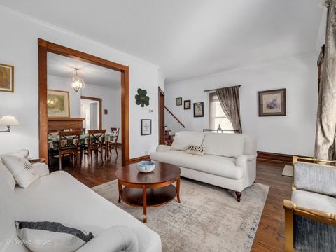 Tiny photo for 54 N Ashland Avenue, La Grange, IL 60525 (MLS # 12460620)