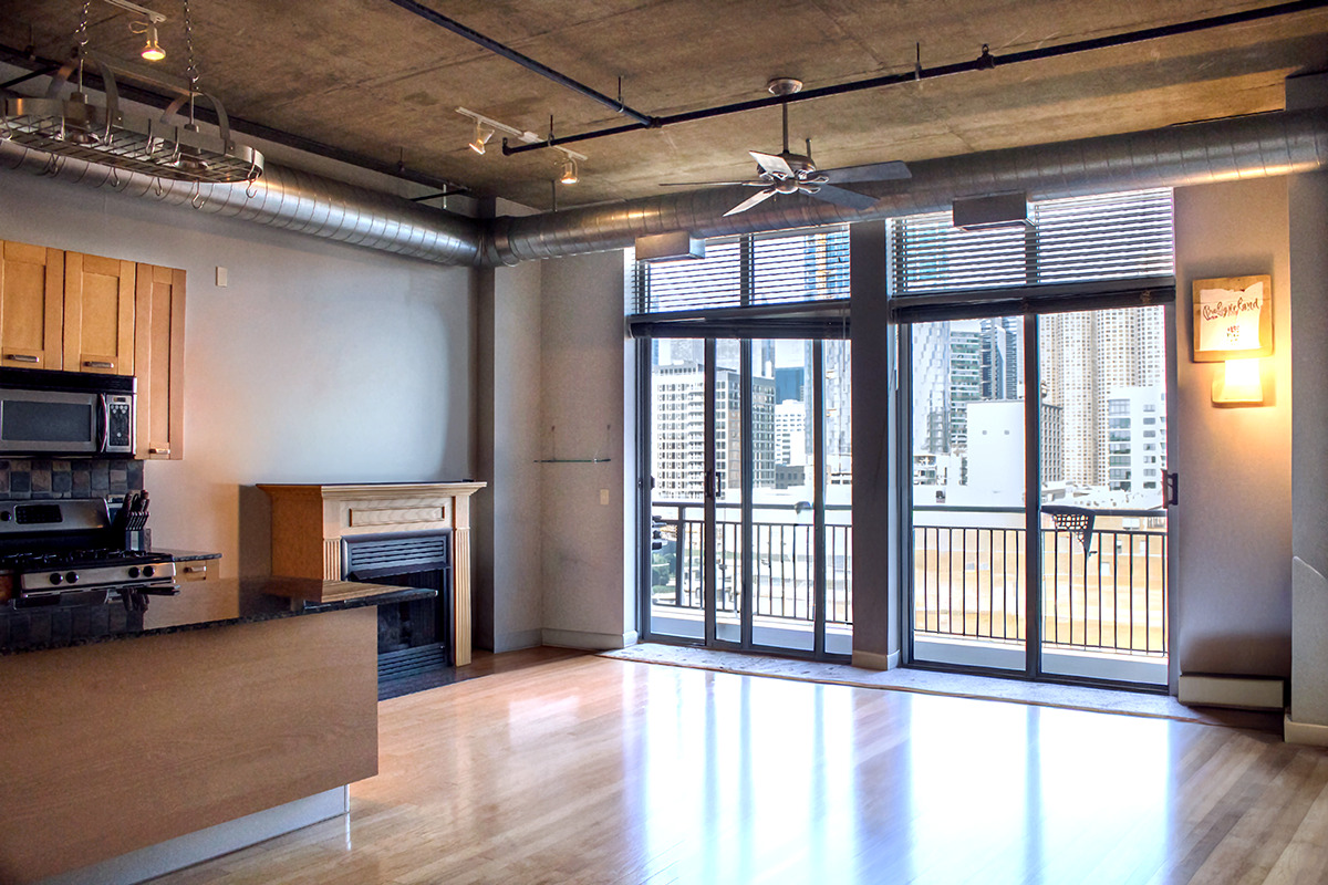 111 S Morgan Street 824