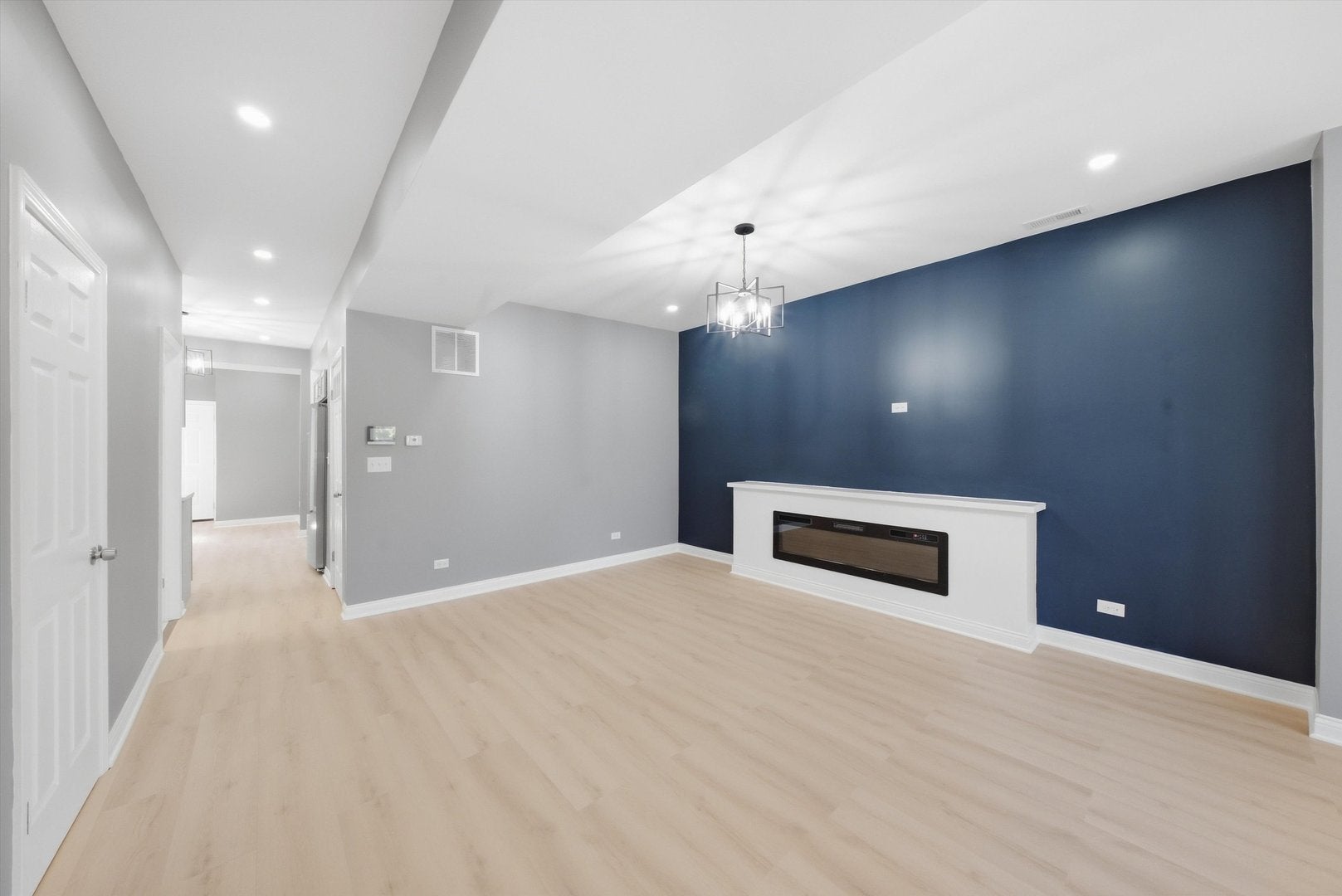 7240 S Lafayette Avenue