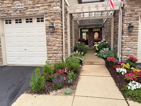 Photo of 370 Sundown Court #D, Wauconda, IL 60084 (MLS # 12732067)