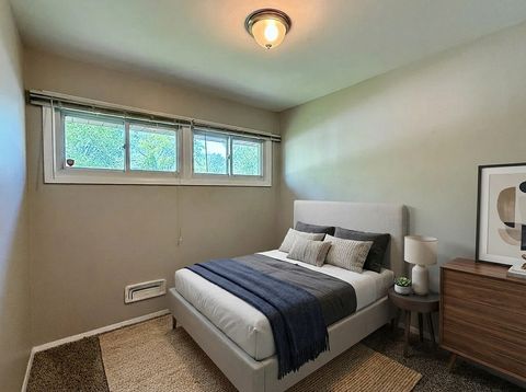 Tiny photo for 15503 Park Lane, South Holland, IL 60473 (MLS # 12547860)