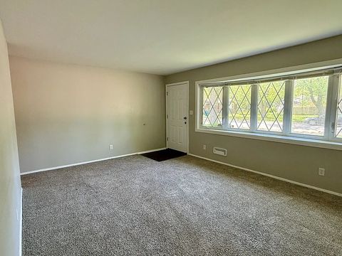 Tiny photo for 15503 Park Lane, South Holland, IL 60473 (MLS # 12547860)